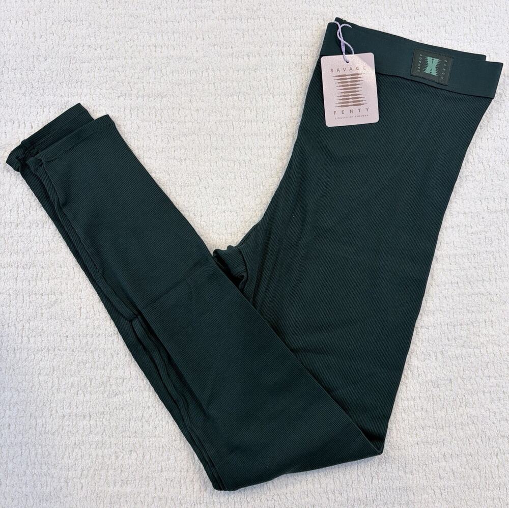 Savage X Fenty Women's Green Ribbed Cotton High Rise Ankle Yoga Leggings L